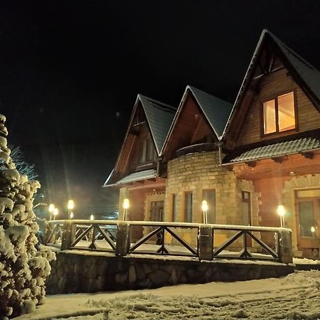 Садиба "Коренюки" Tatariv Dış mekan fotoğraf